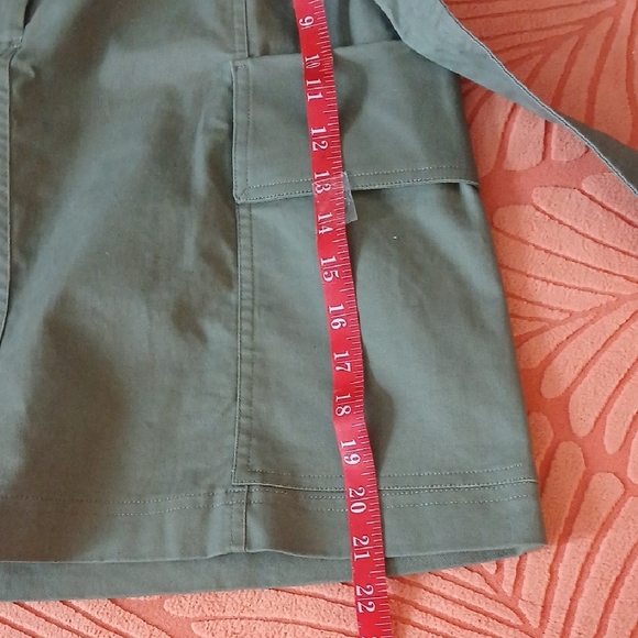 LOFT Olive Green Cargo Skirt - Picture 7 of 10